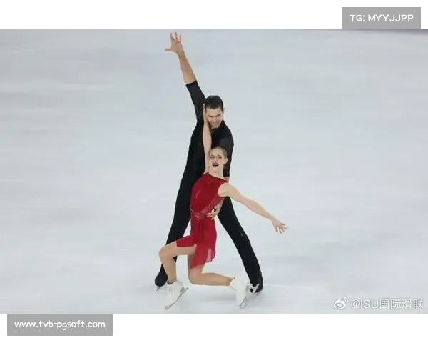 意大利双人滑组合孔蒂-马西瞄准米兰冬奥会奖牌